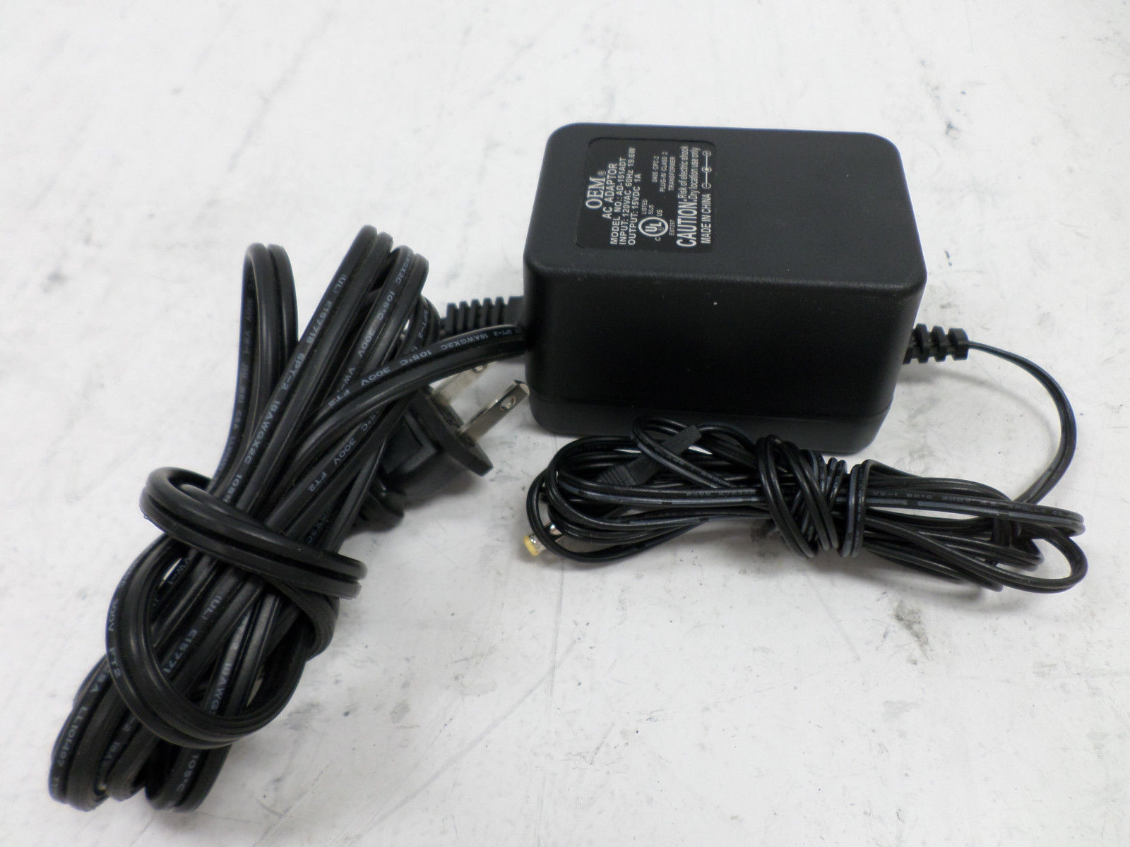 Brand new OEM 15VDC 1A AD-151ADT AC Adapter - Click Image to Close